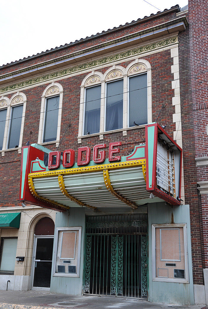 Dodge City Theater - Ultimate Dodge