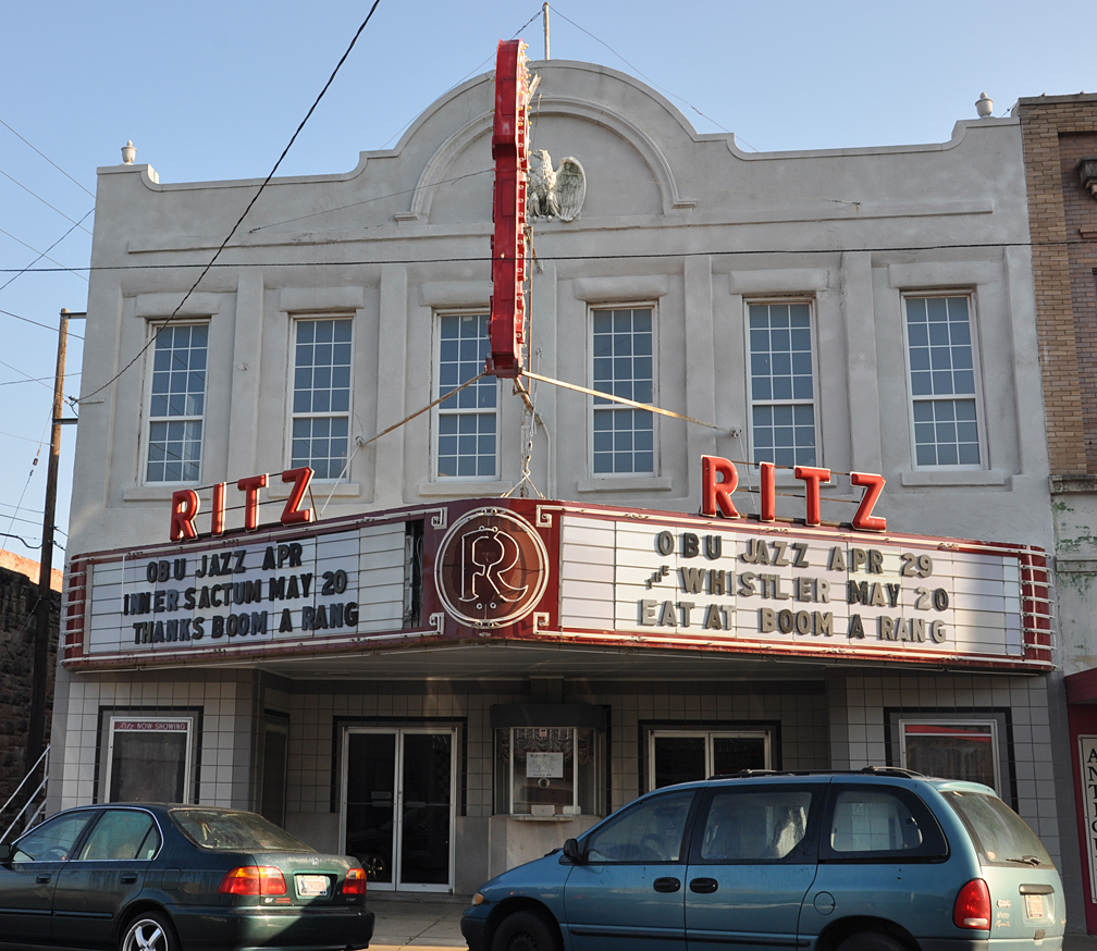Oklahoma Movie Theatres