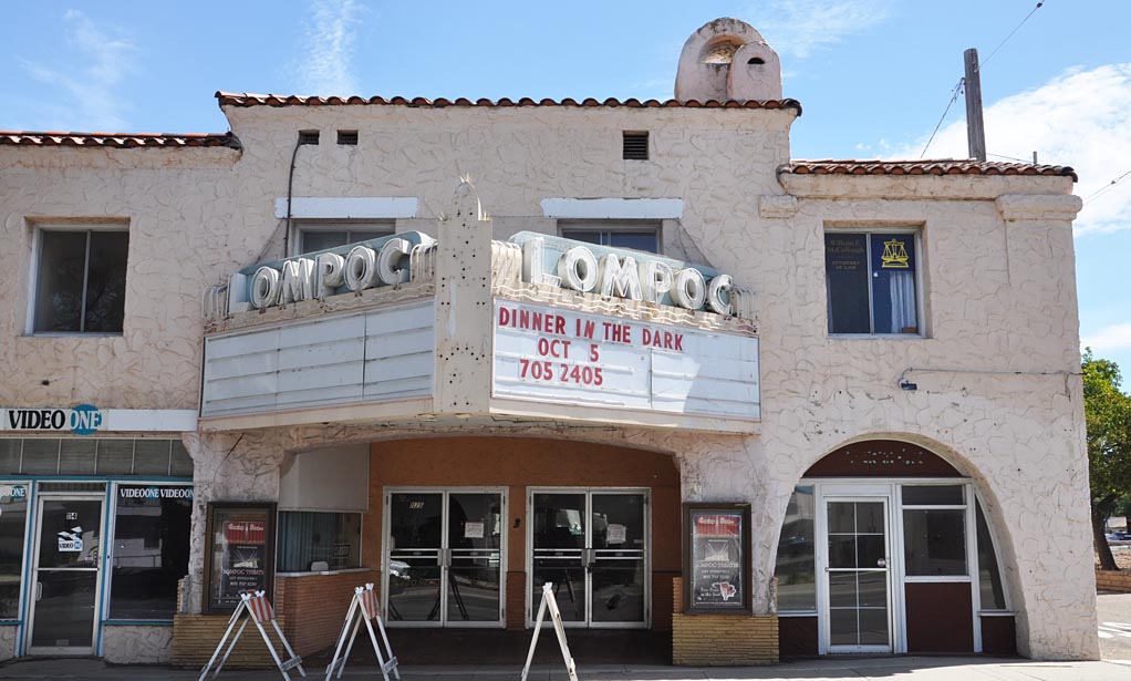 California Movie Theatres