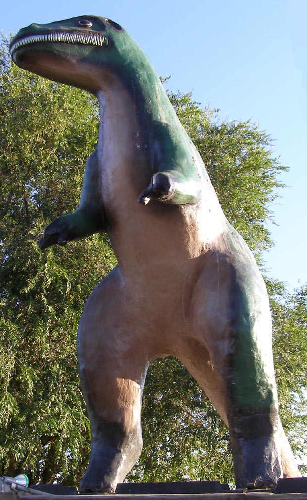 park with dinosaur statues near me