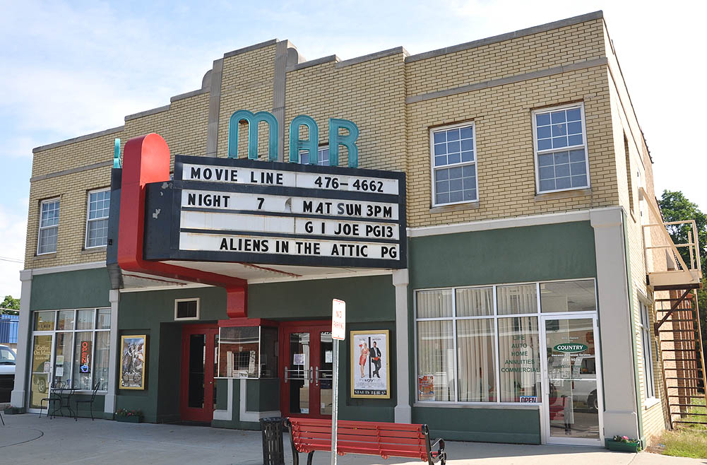 Illinois Movie Theatres