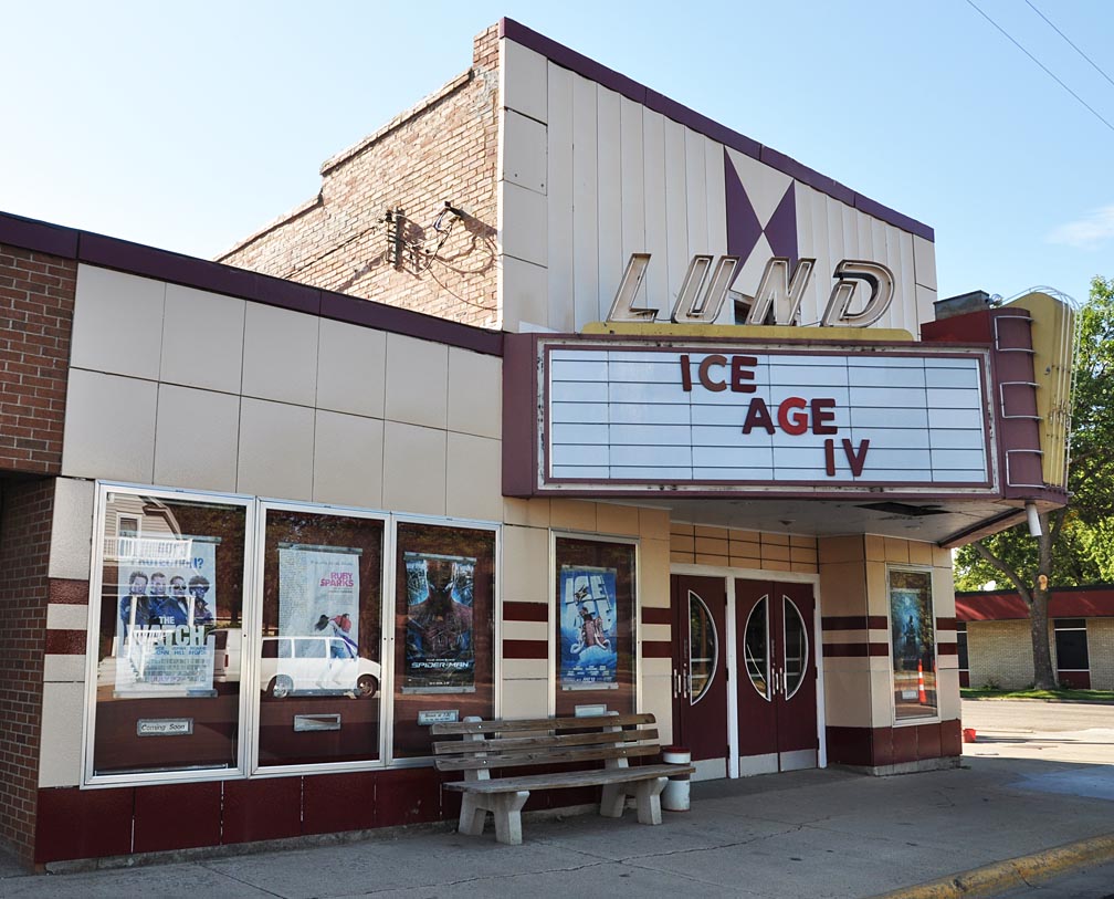 South Dakota Movie Theatres