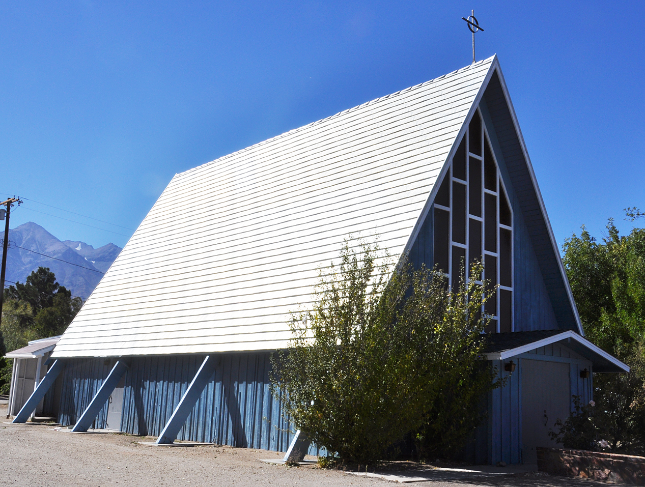 California MidCentury Modern Churches