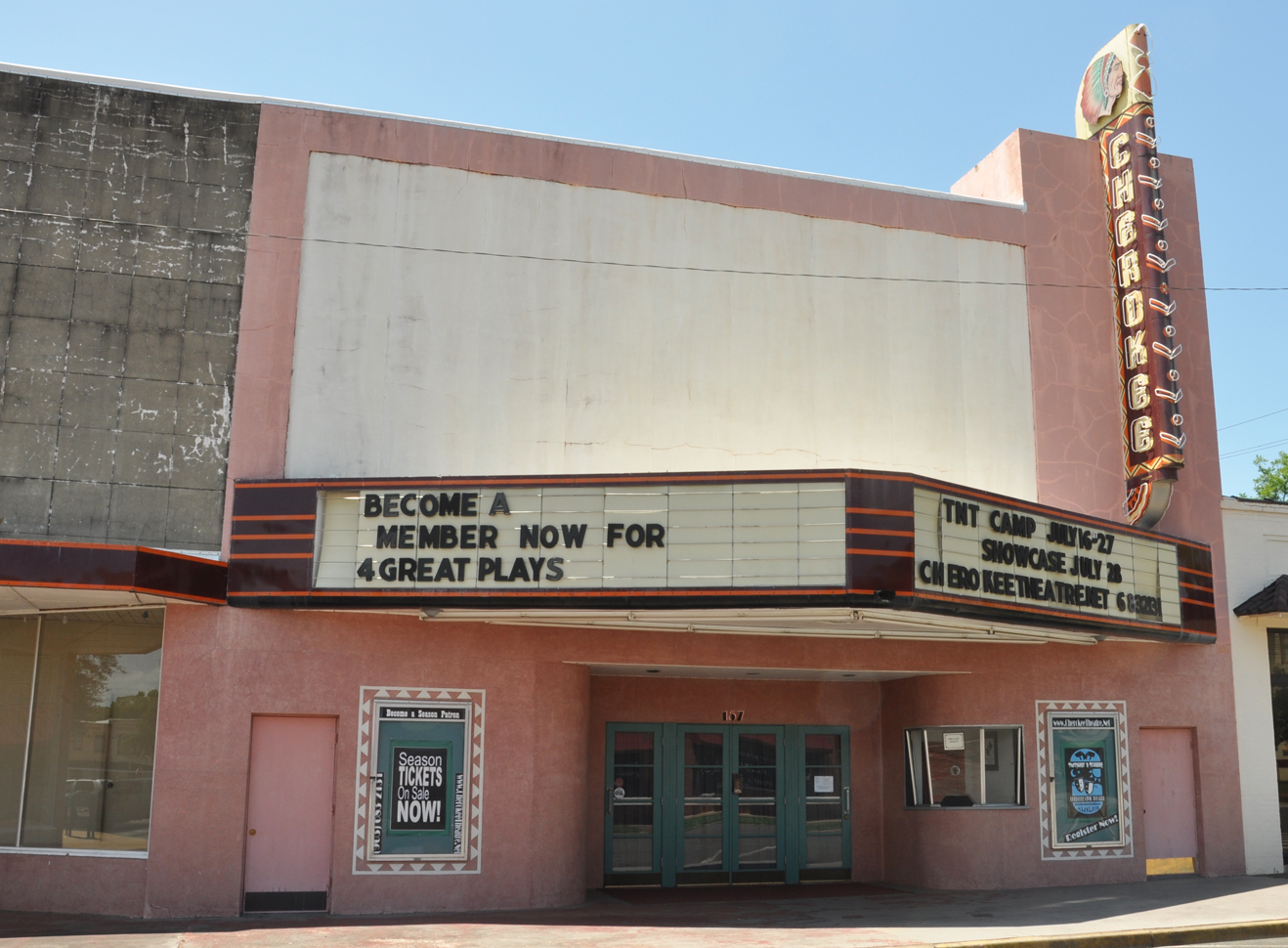 Texas Movie Theatres | RoadsideArchitecture.com